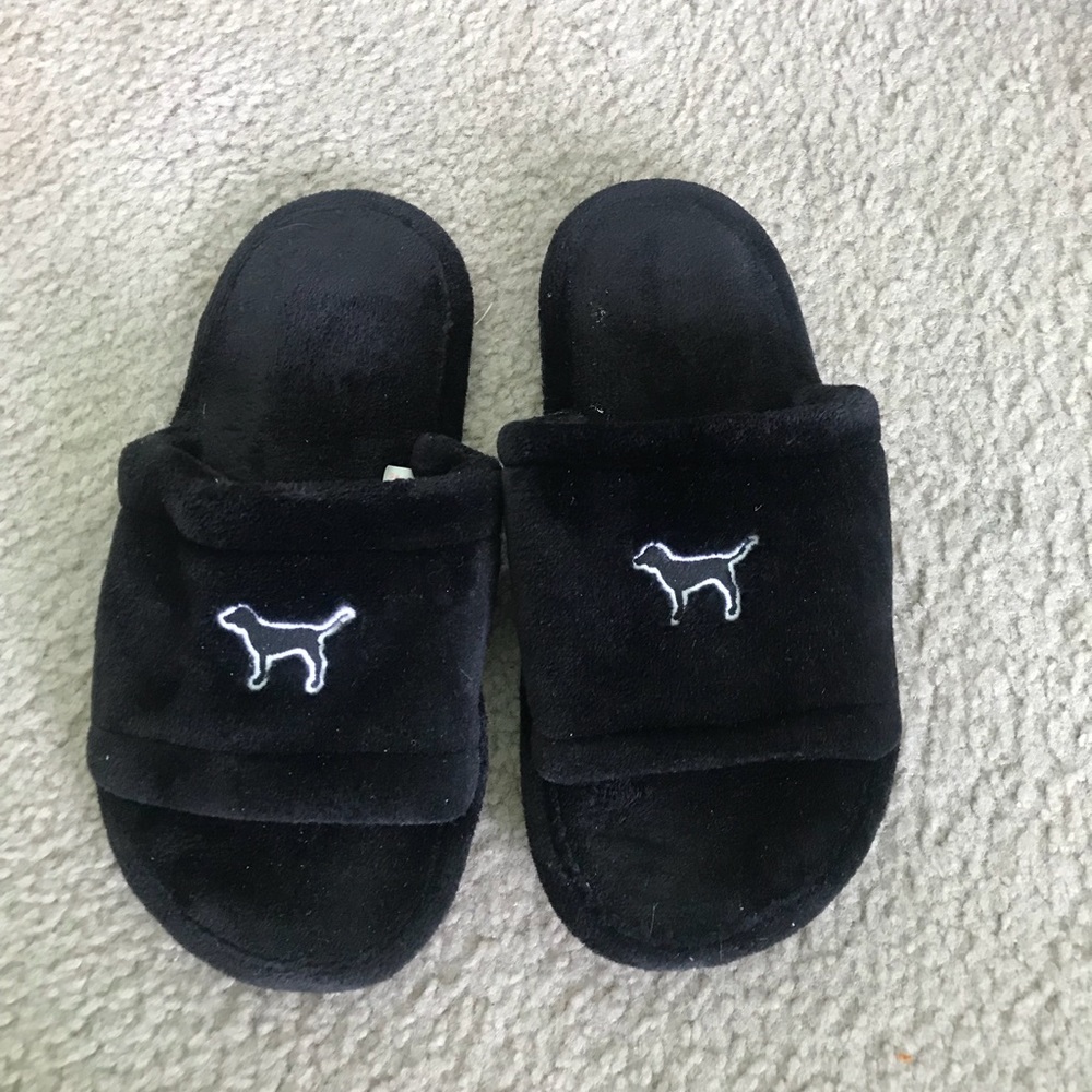 Black fuzzy pajama slippers